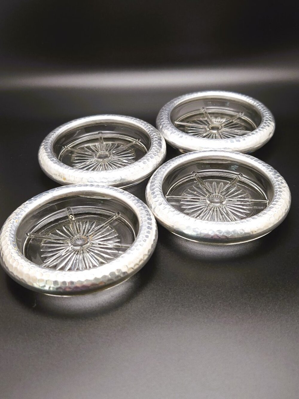 Vintage Clear Glass Coasters Silver Tone Hammered Metal Rim Set of 4 Starburst